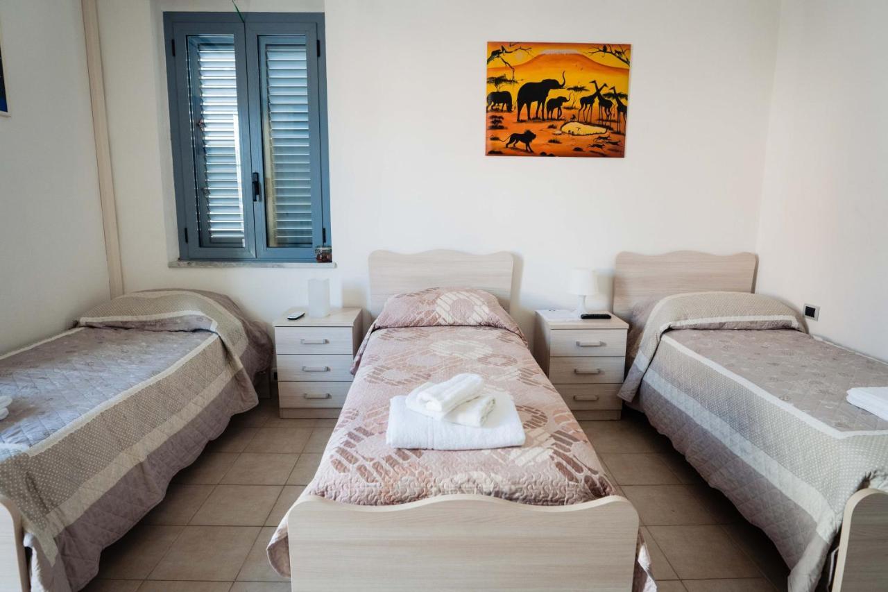 B&B Dell'Infopoint-La Via Silente Castelnuovo Cilento Bagian luar foto
